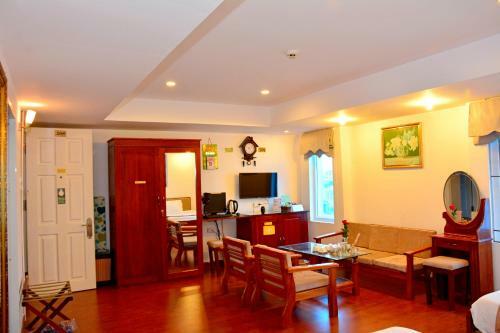 A25 Hotel -137 Nguy?n Du - ?� N?ng
