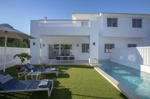 The Quad Luxury Villas