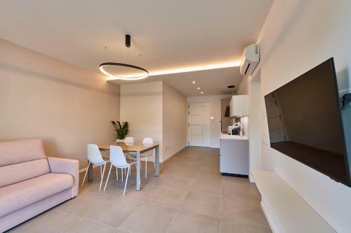 Apartmentsgarda - Residenza Monte Baldo - Garda