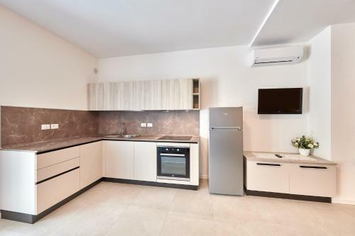 Apartmentsgarda - Residenza Monte Baldo - Garda