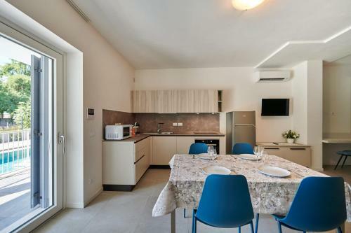 Apartmentsgarda - Residenza Monte Baldo - Garda