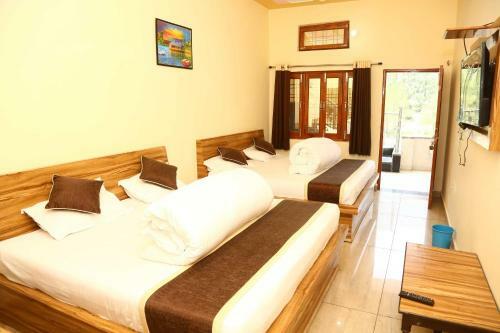 Oyo 90802 Hotel Kailasha