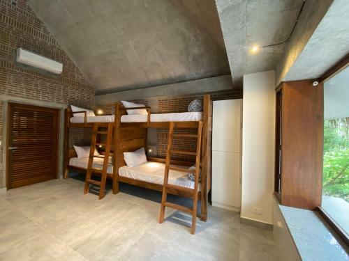 Hotel Ostel In