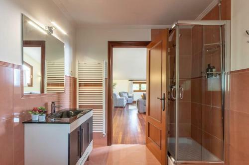Caser�o Entre Bilbao Y Urdaibai
