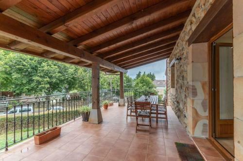 Caser�o Entre Bilbao Y Urdaibai