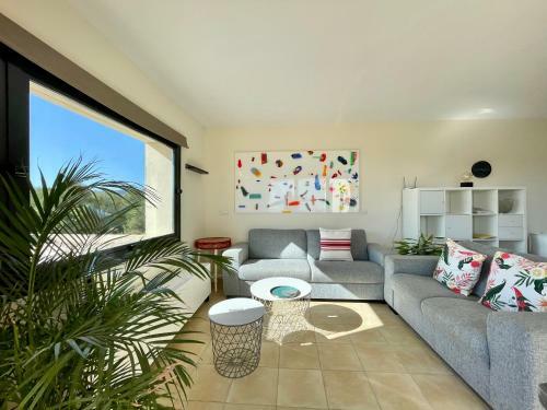 Apartamento Piso De Tres Dormitorios Con S�per Terraza