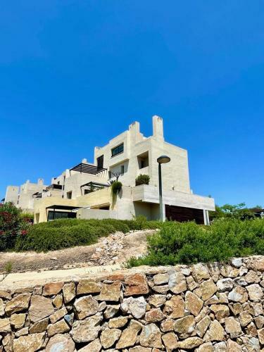 Apartamento Piso De Tres Dormitorios Con S�per Terraza
