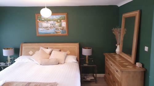House 1905 - Self Catering Serviced Apartment