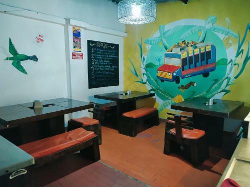 Hostal 82hostel