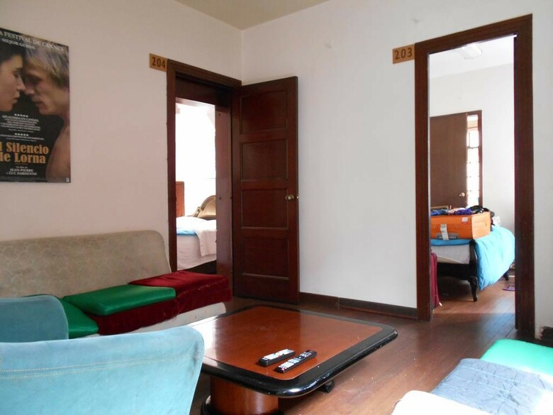 Hostal Hostel Casa 32 Dc