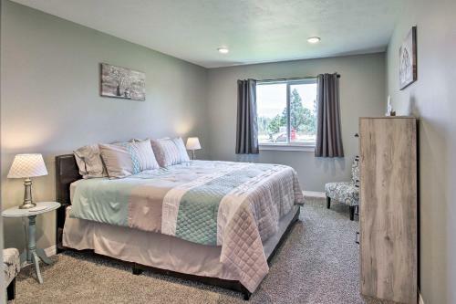 Dog-friendly Hamilton Home With Mountain Views!