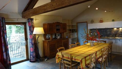 Hotel G�te De Chapel�che Les Glycines