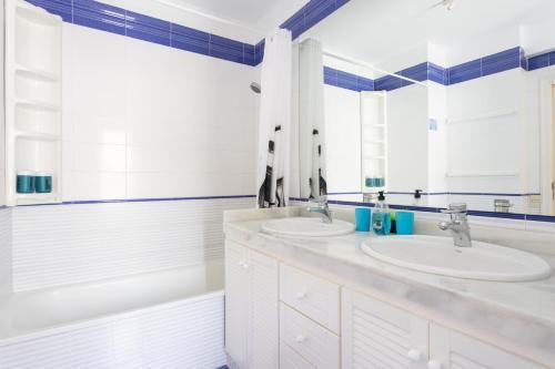 Home2book Stunning House San Andr�s, Private Pool