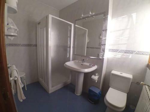Hostal - Restaurante Casa Cu�a