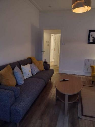 Stunning 2-bed Villa In Tighnabruaich