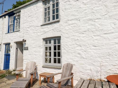 Waterside Cottage