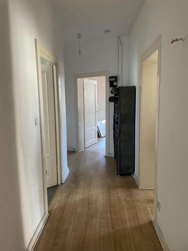 Modest Cozy Room Near Frankfurt