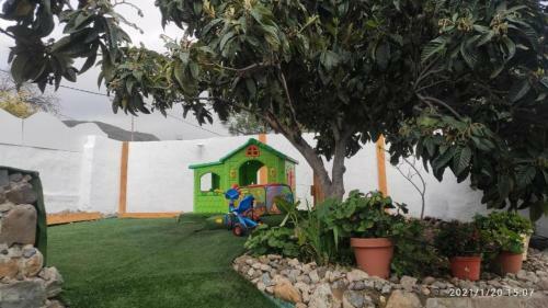 Linda Casa Con Jacuzzi Y Piscina Privada,freewifi Y Chimenea