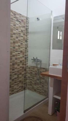 Linda Casa Con Jacuzzi Y Piscina Privada,freewifi Y Chimenea