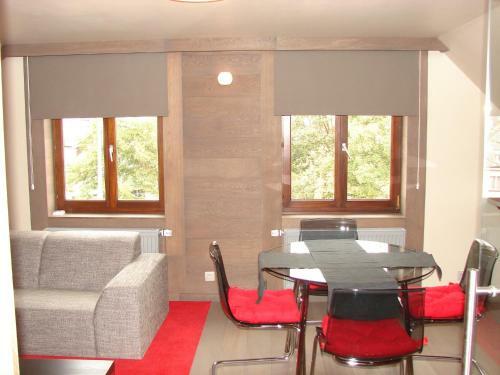 Suite & City Apartments