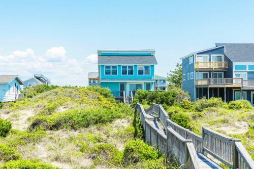 Sea Salt By Oak Island Accommodations