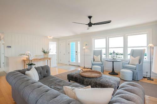 Whalers Watch By Oak Island Accommodations