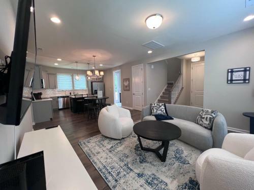 Apartamento Modern Uptown-style New Construction!
