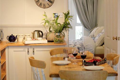 Beautiful Beachside One Bedroom Apartment