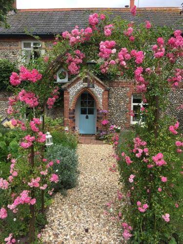 Bed & Breakfast Stone Cottage