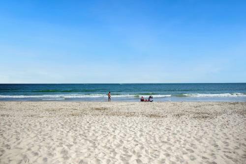 Carolina Dawn By Oak Island Accommodations