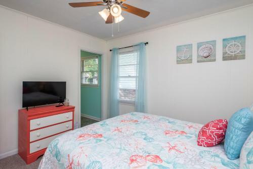 Boone Docks By Oak Island Accommodations