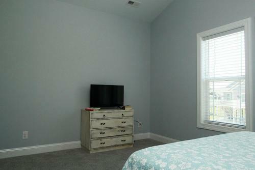 Bonne Mer By Oak Island Accommodations