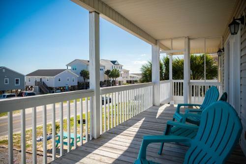 At The Beach By Oak Island Accommodations