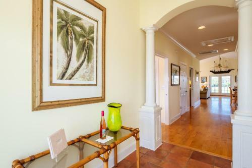 Coastal Living By Oak Island Accommodations