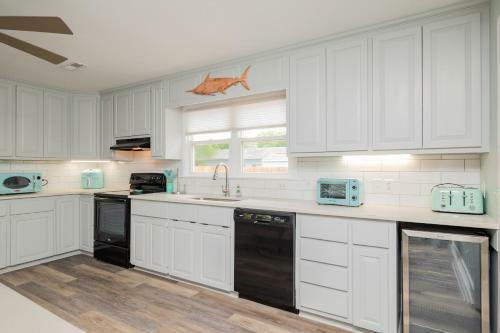 Zaruba Beach By Oak Island Accommodations