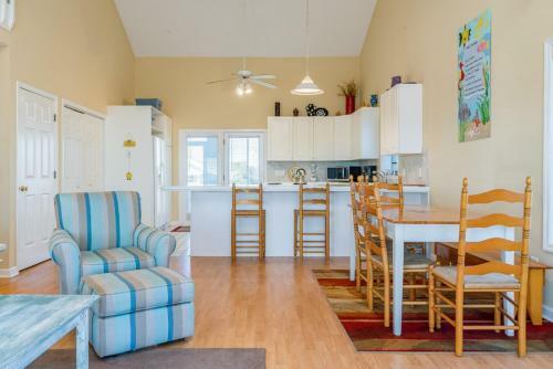 Oak Island Diamond By Oak Island Accommodations