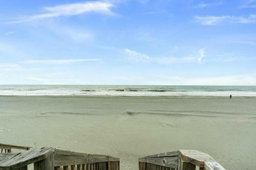 My Two Gulls By Oak Island Accommodations