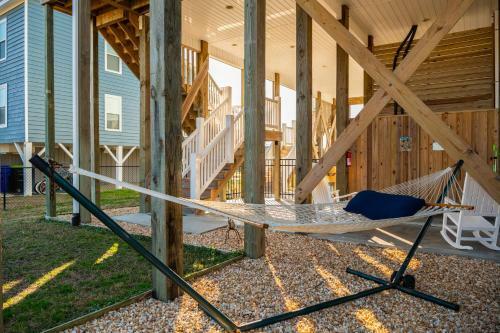 A Pawsitive Attitude By Oak Island Accommodations