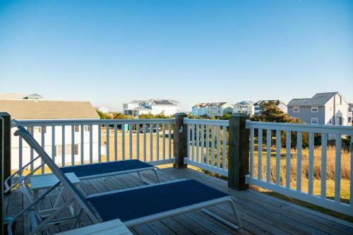 A Pawsitive Attitude By Oak Island Accommodations