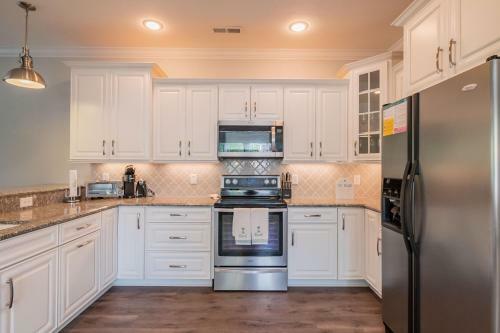 Marina 1 By Oak Island Accommodations