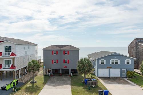 The Surf Shack By Oak Island Accommodations