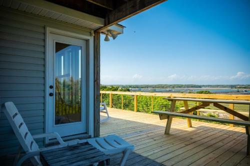 Sound Bite By Oak Island Accommodations