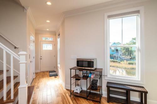 Intracoastal Views By Oak Island Accommodations