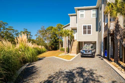 Intracoastal Views By Oak Island Accommodations
