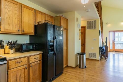 Stingwray Cove By Oak Island Accommodations
