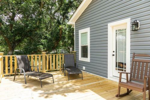 Tranquil Harbor By Oak Island Accommodations