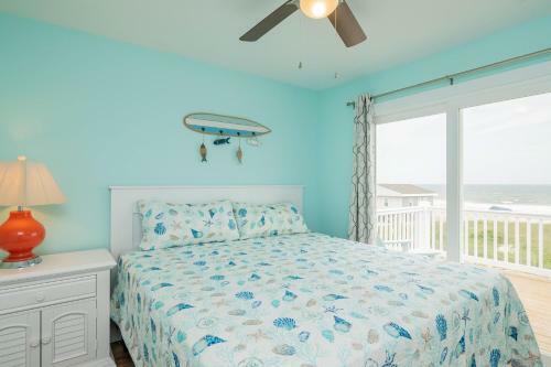 Southern Seabreeze By Oak Island Accommodations