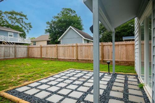 La Isla Bonita By Oak Island Accommodations