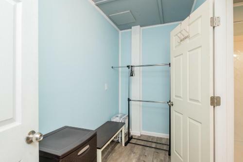 La Isla Bonita By Oak Island Accommodations