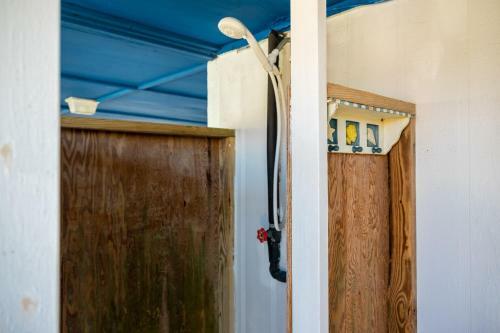 See The Sea By Oak Island Accommodations
